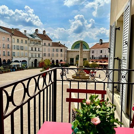 Appt Vue Place De Toscane - 4Min Disneyland-Paris Serris Esterno foto