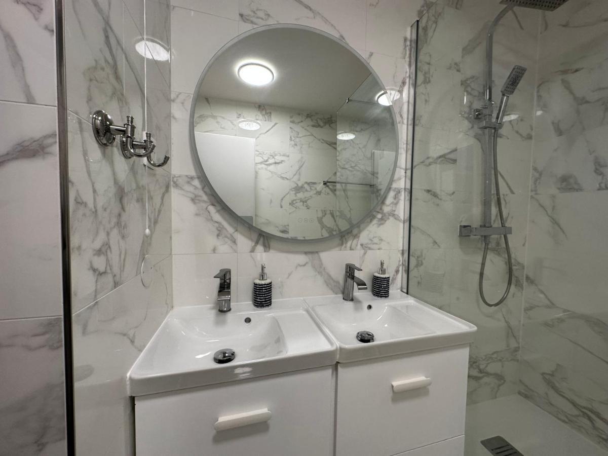 Appt Vue Place De Toscane - 4Min Disneyland-Paris Serris Esterno foto